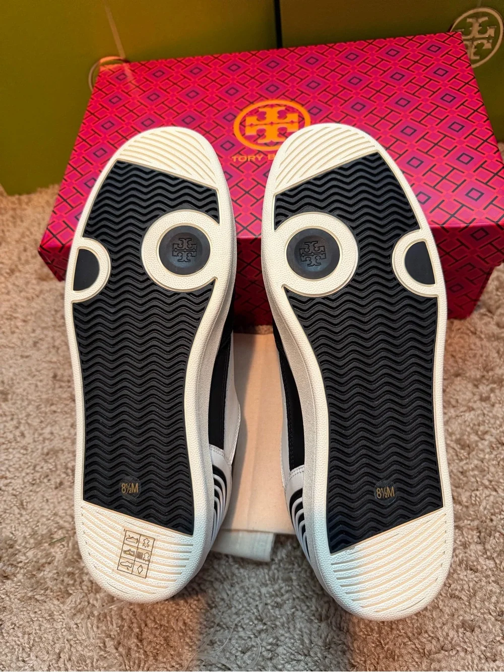 Tory Burch Black/ White Clover Court Sneakers - Picture 8 of 10